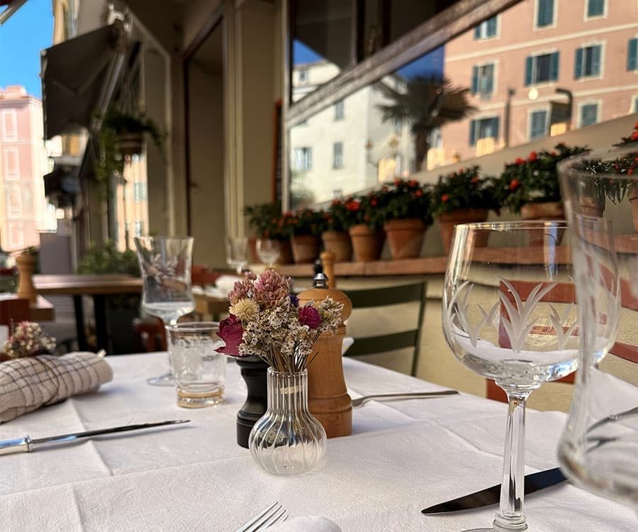 rosette et charlot devanture plt qoz4a1fai57nisutnjvlf8214b401wdmgkzkp2rqrw