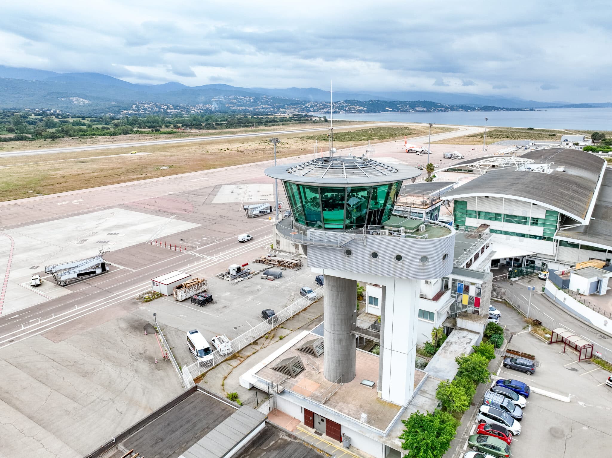 venir en avion scaled