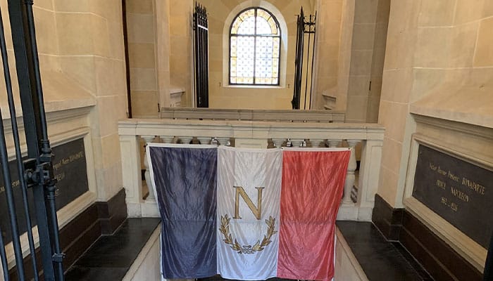 Accès à la crypte de la Chapelle Impériale d'Ajaccio